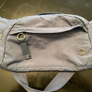 Older style lululemon bag